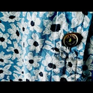 Ted Baker Men’s Button Down Blue & White Floral Flip Cuff Sz 16